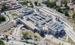 Ankara Ulus'ta dolmuşlar tek çatı altında topladı