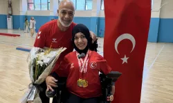 Dünya şampiyonu Alyurt'a sürpriz kutlama