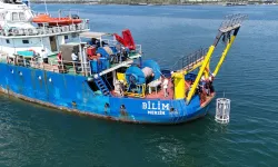 Kocaeli'de İzmit Körfezi'nin nabzı bilimle ölçülüyor