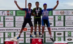 Büyükşehir'in pedalları Türkiye Şampiyonası'nda madalyaları topladı